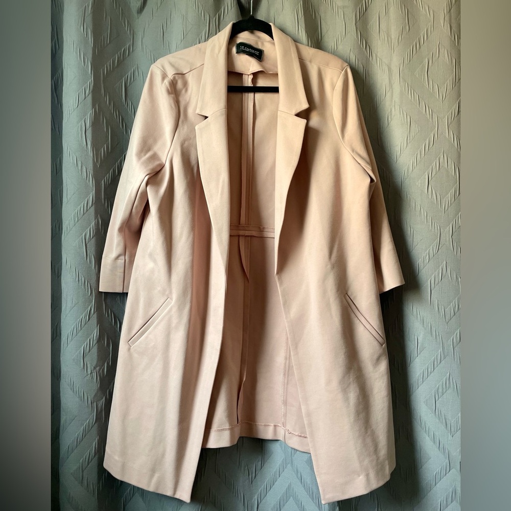 Le Chateau light dusty rose stretchy suit jacket